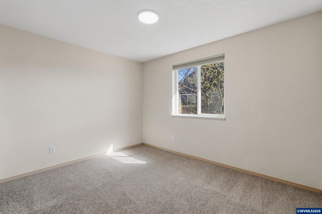 5276 SW Meridian Pl, Corvallis, OR 97333