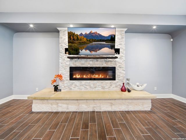 4431 Oak Roset, San Antonio, TX 78259