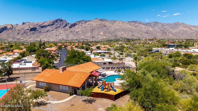 5661 N Camino De La Noche, Tucson, AZ 85718