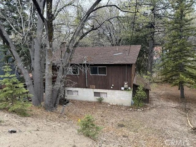 33036 Maple Lane, Green Valley Lake, CA 92341