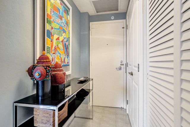 3300 NE 36th Street 1621, Fort Lauderdale, FL 33308