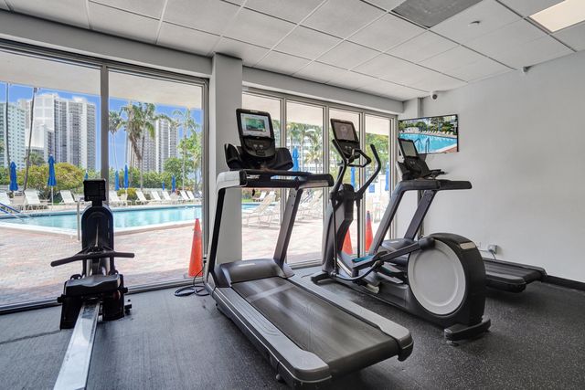 3300 NE 36th Street 1621, Fort Lauderdale, FL 33308