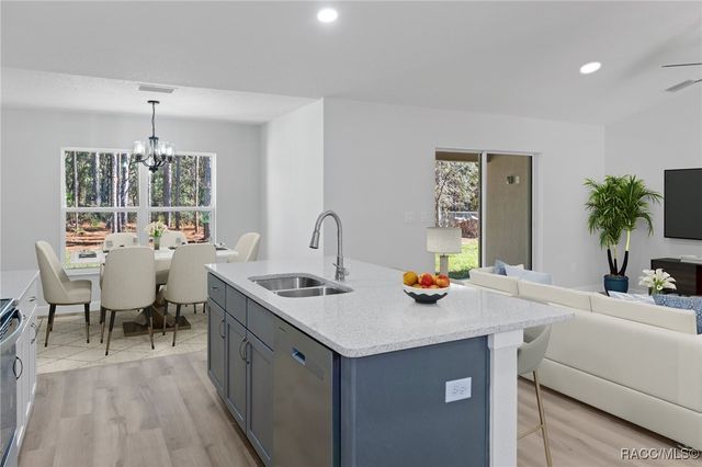 7685 N Maltese Drive, Citrus Springs, FL 34433