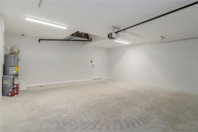 7685 N Maltese Drive, Citrus Springs, FL 34433