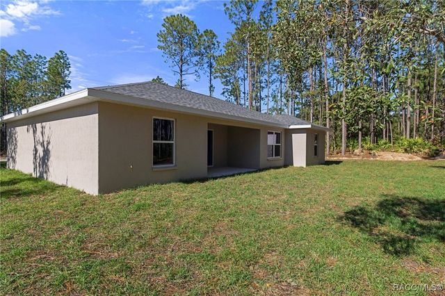 7685 N Maltese Drive, Citrus Springs, FL 34433