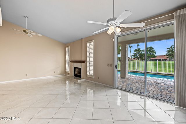 11013 E TWILIGHT Court, Sun Lakes, AZ 85248