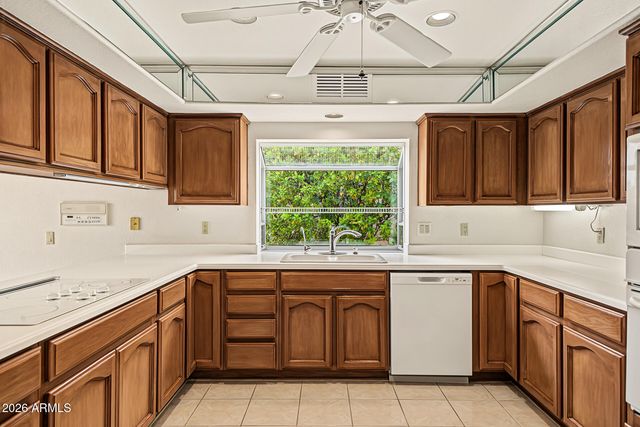 11013 E TWILIGHT Court, Sun Lakes, AZ 85248
