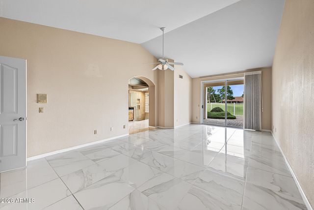 11013 E TWILIGHT Court, Sun Lakes, AZ 85248