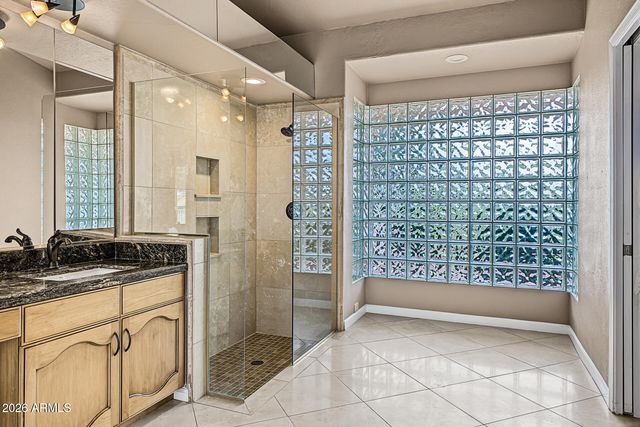 11013 E TWILIGHT Court, Sun Lakes, AZ 85248