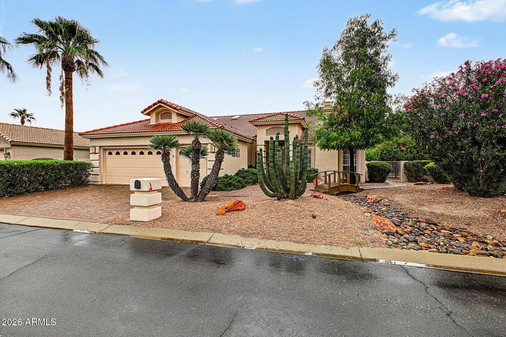 11013 E TWILIGHT Court, Sun Lakes, AZ 85248 — photo 2