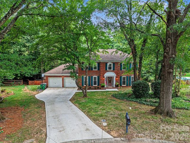 3108 Peregrine Court, Charlotte, NC 28269