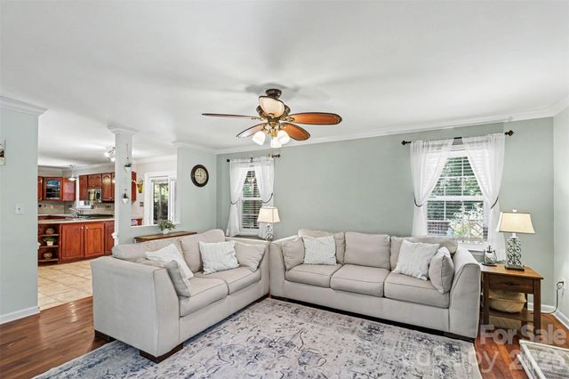 3108 Peregrine Court, Charlotte, NC 28269