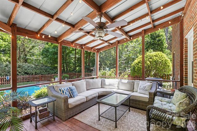 3108 Peregrine Court, Charlotte, NC 28269