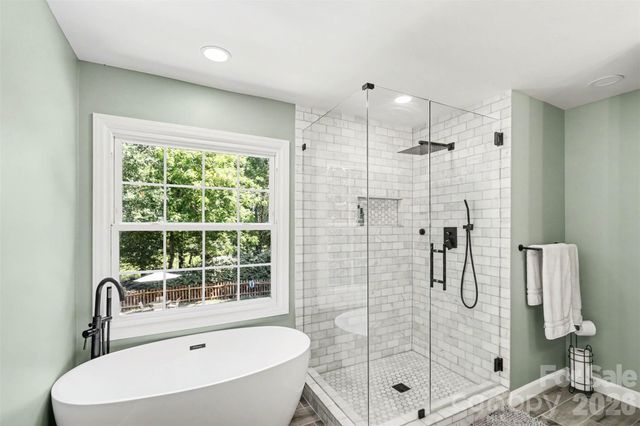 3108 Peregrine Court, Charlotte, NC 28269