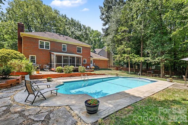 3108 Peregrine Court, Charlotte, NC 28269