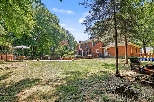 3108 Peregrine Court, Charlotte, NC 28269