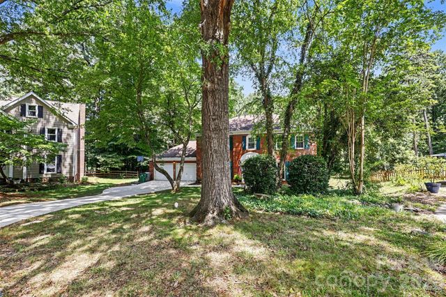 3108 Peregrine Court, Charlotte, NC 28269