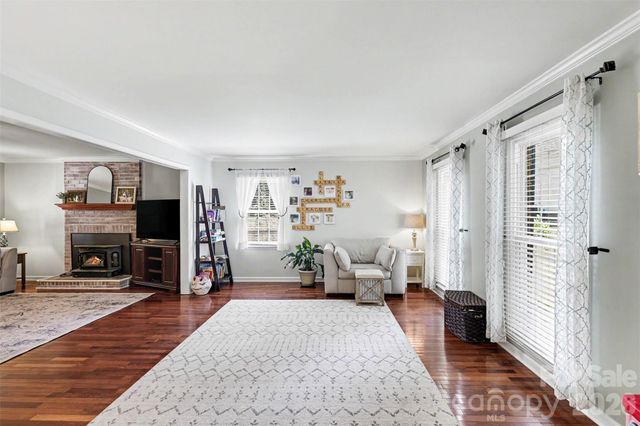3108 Peregrine Court, Charlotte, NC 28269