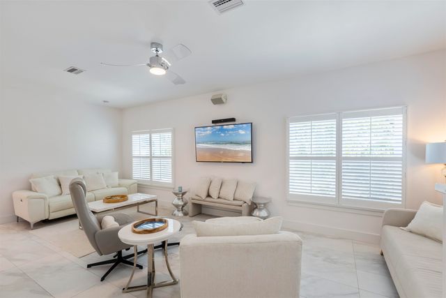 38 Dufferin St., St Augustine, FL 32084