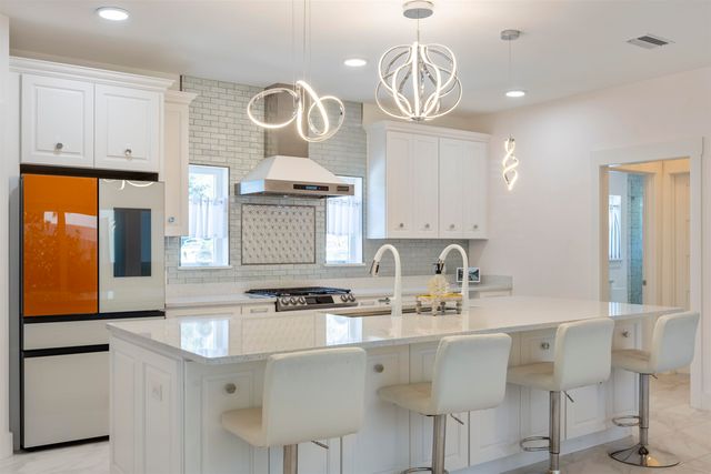 38 Dufferin St., St Augustine, FL 32084