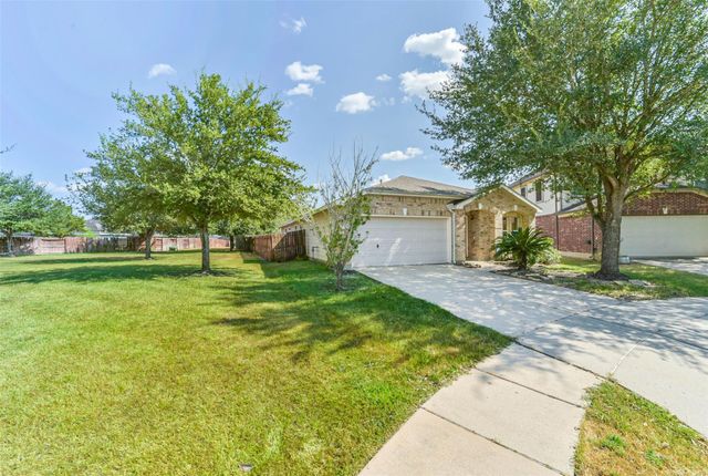 15306 Boulder Hollow Lane, Cypress, TX 77429