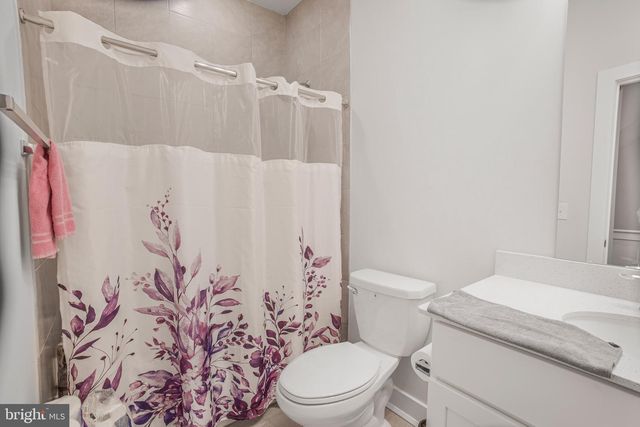 103 WATERSIDE MEWS, Bensalem, PA 19020