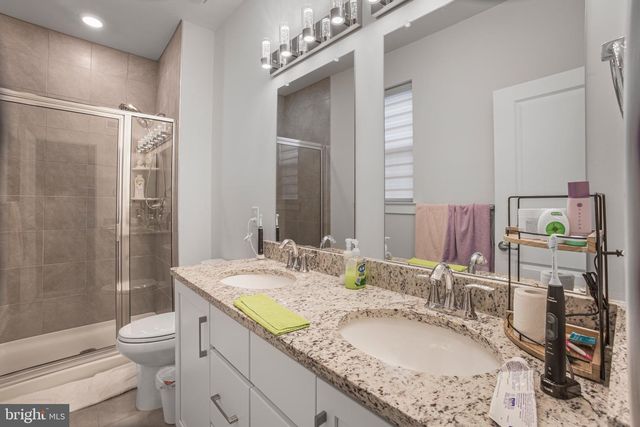 103 WATERSIDE MEWS, Bensalem, PA 19020