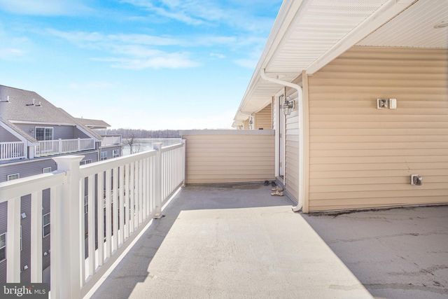 103 WATERSIDE MEWS, Bensalem, PA 19020