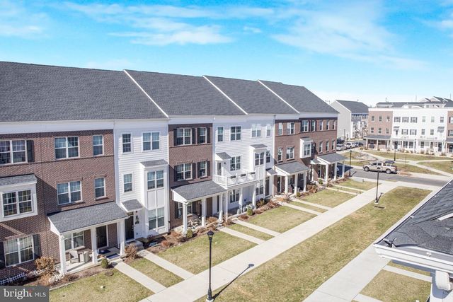 103 WATERSIDE MEWS, Bensalem, PA 19020