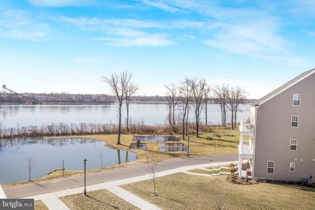 103 WATERSIDE MEWS, Bensalem, PA 19020