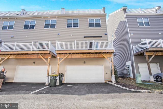 103 WATERSIDE MEWS, Bensalem, PA 19020