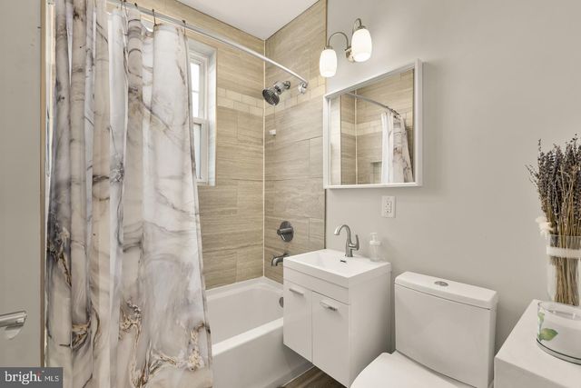 729 ROXBORO PL NW, Washington, DC 20011