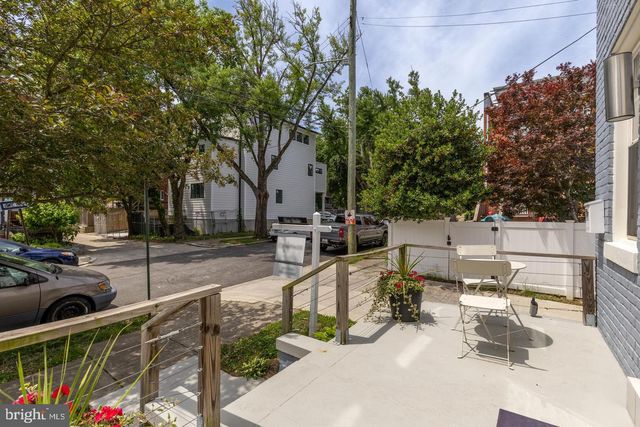 729 ROXBORO PL NW, Washington, DC 20011