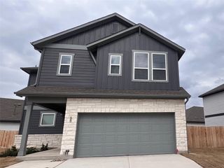 68 Hereford LOOP, Hutto, TX 78634