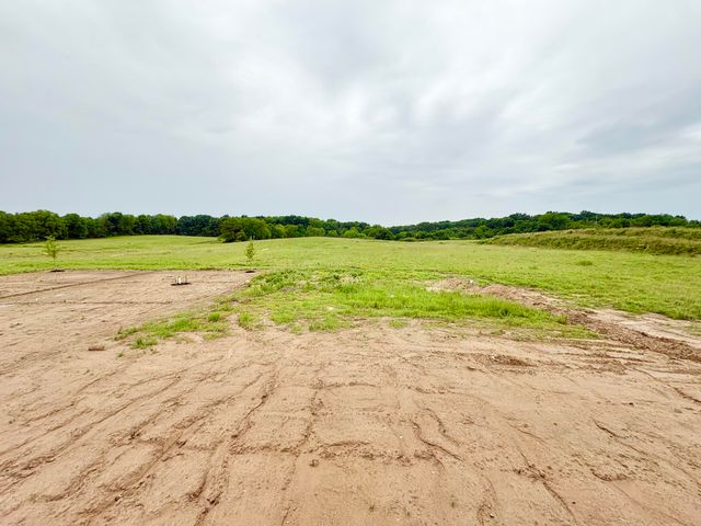 7093 Kettle Dale Avenue SE, Alto, MI 49302