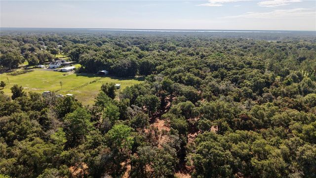 450 OLD GENEVA ROAD, Geneva, FL 32732
