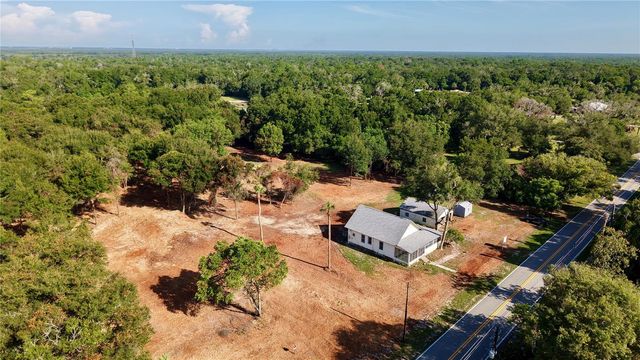 450 OLD GENEVA ROAD, Geneva, FL 32732