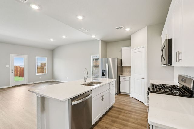 1379 Los Olmos Lane, Crandall, TX 75114