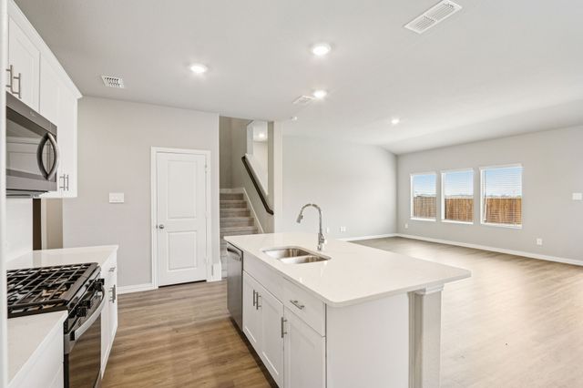 1379 Los Olmos Lane, Crandall, TX 75114