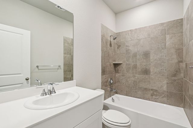 1379 Los Olmos Lane, Crandall, TX 75114