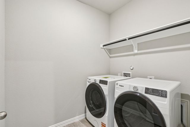 1379 Los Olmos Lane, Crandall, TX 75114