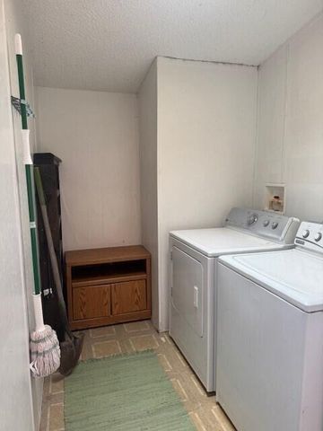 1212 Avenida de Pajarito, Socorro, NM 87801