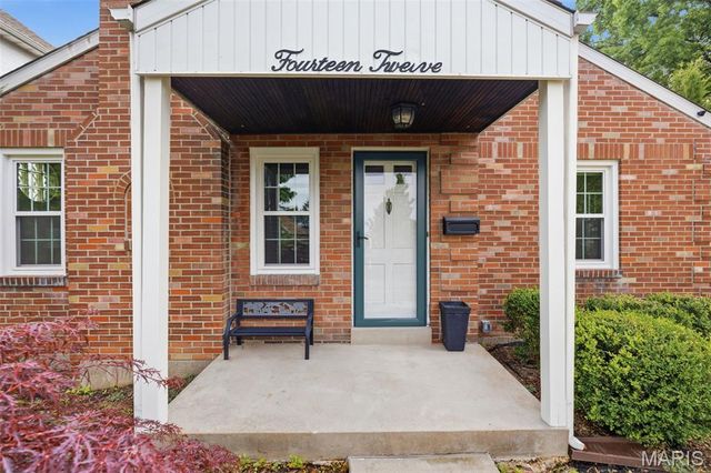 1412 Silverton Place, Richmond Heights, MO 63117