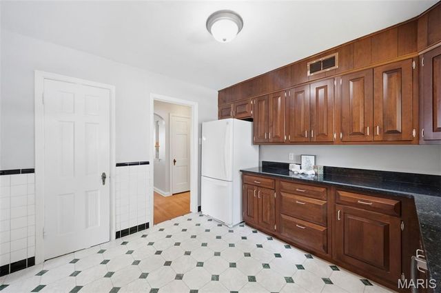 1412 Silverton Place, Richmond Heights, MO 63117