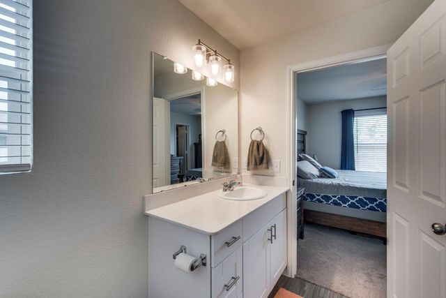 4432 Sagecroft Road, Fort Worth, TX 76036