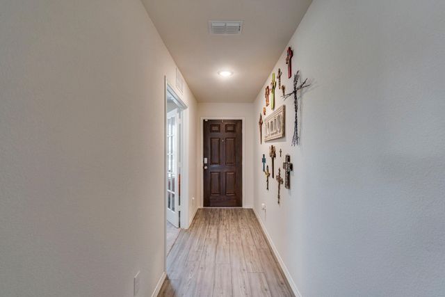 4432 Sagecroft Road, Fort Worth, TX 76036