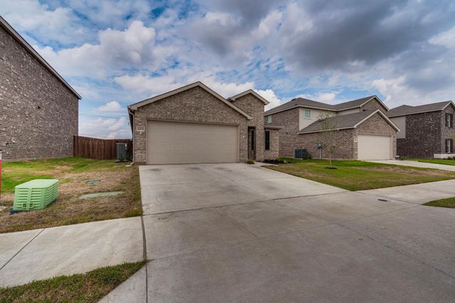 4432 Sagecroft Road, Fort Worth, TX 76036