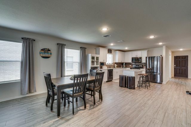 4432 Sagecroft Road, Fort Worth, TX 76036