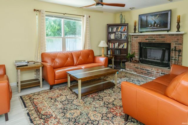 1005 E Erin Court, Bloomington, IN 47401