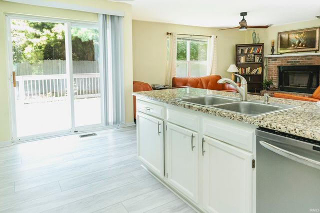 1005 E Erin Court, Bloomington, IN 47401